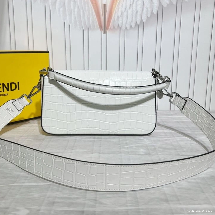 Affordable Bag White Medium In Tiffany Leather Fendi Baguette Crocodile 0820
